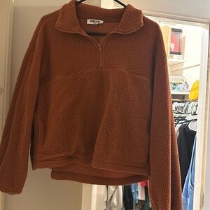 Women’s zip fleece sweatshirt